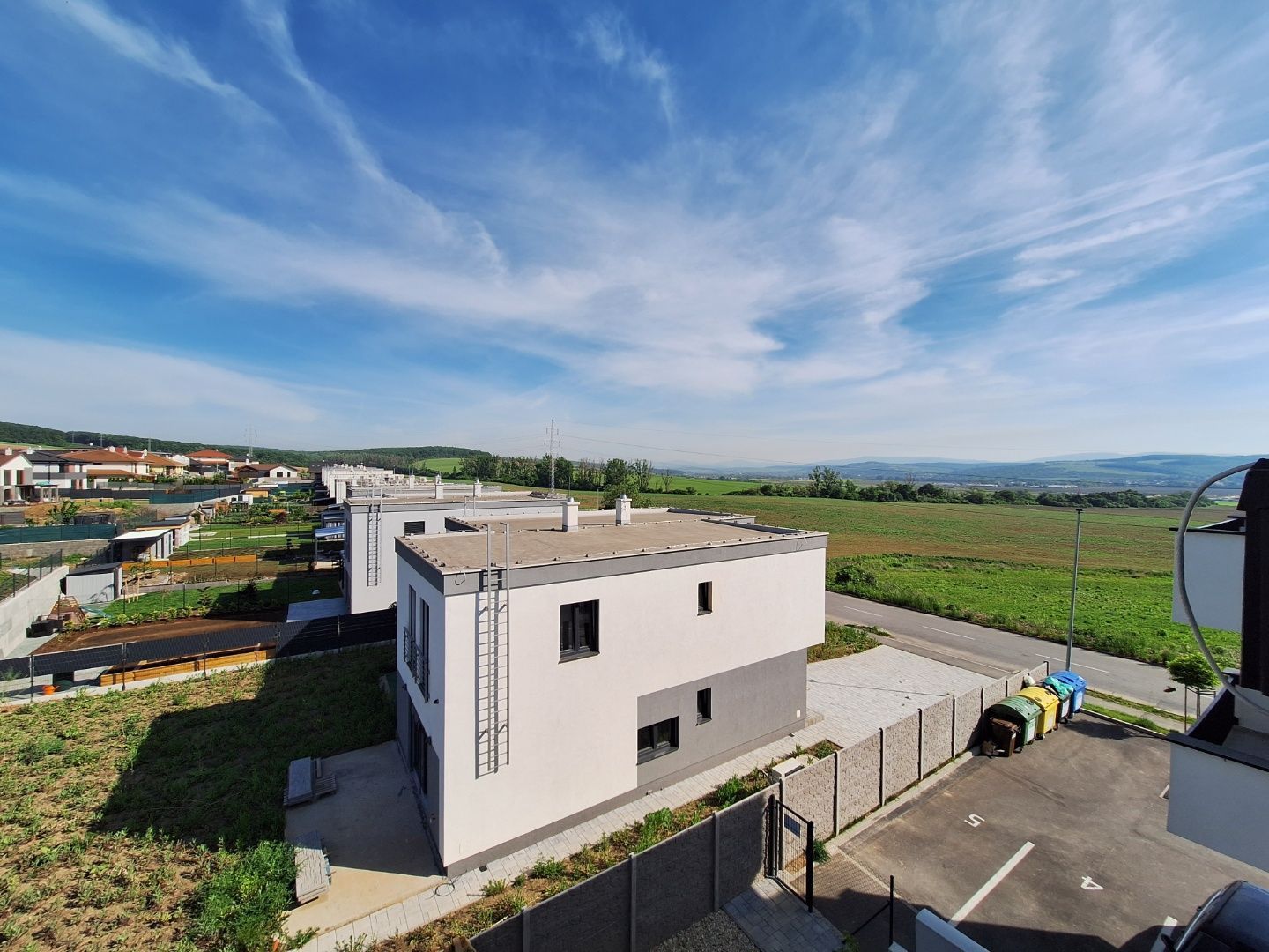 ADOMIS - AKCIA- predáme nadštandardný bezbariérový tehlový 2izbový byt 76m2 NOVOSTAVBA,balkón,Košice - Krásna