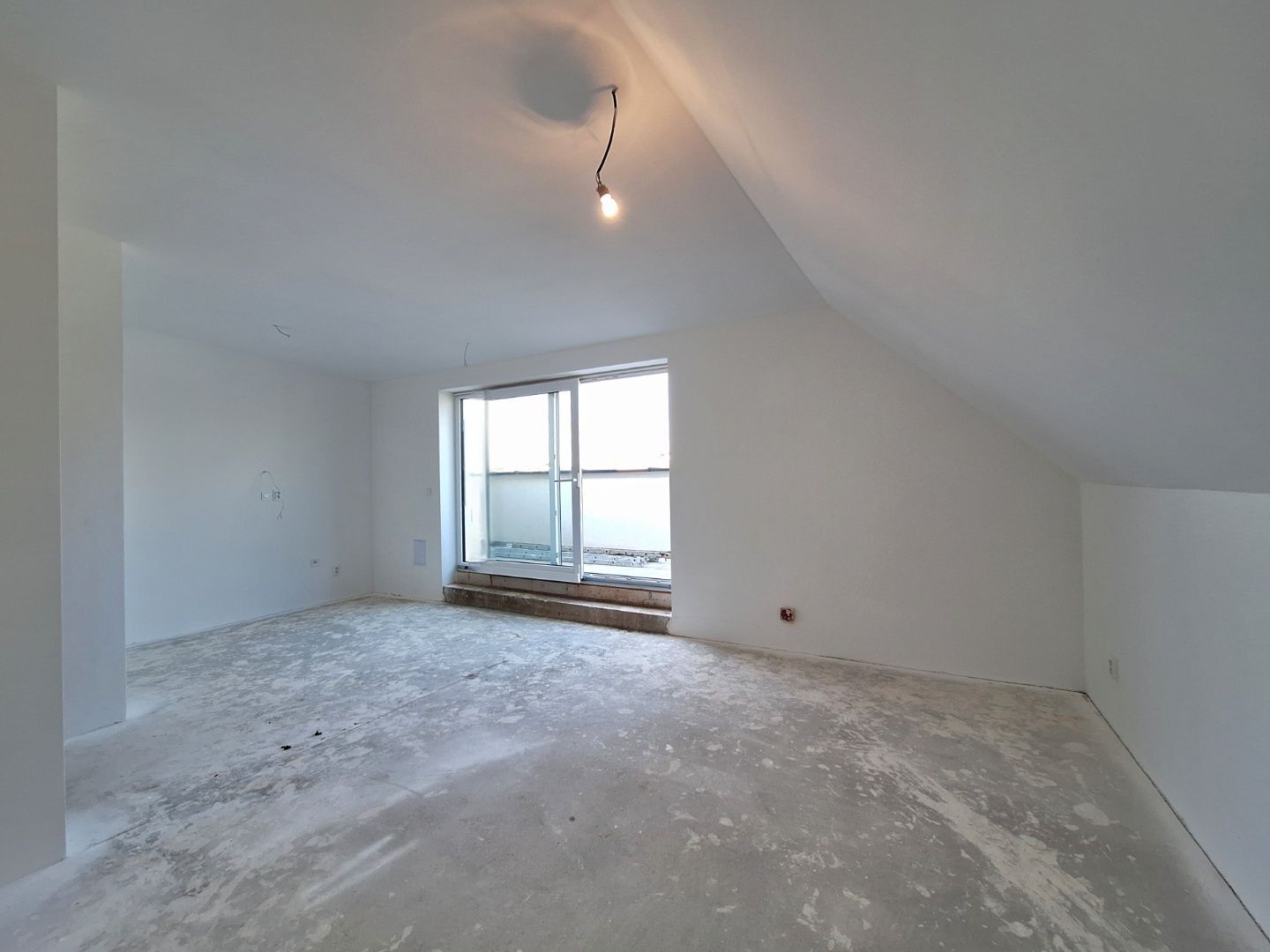 ADOMIS - AKCIA- predáme nadštandardný bezbariérový tehlový 2izbový byt 76m2 NOVOSTAVBA,balkón,Košice - Krásna
