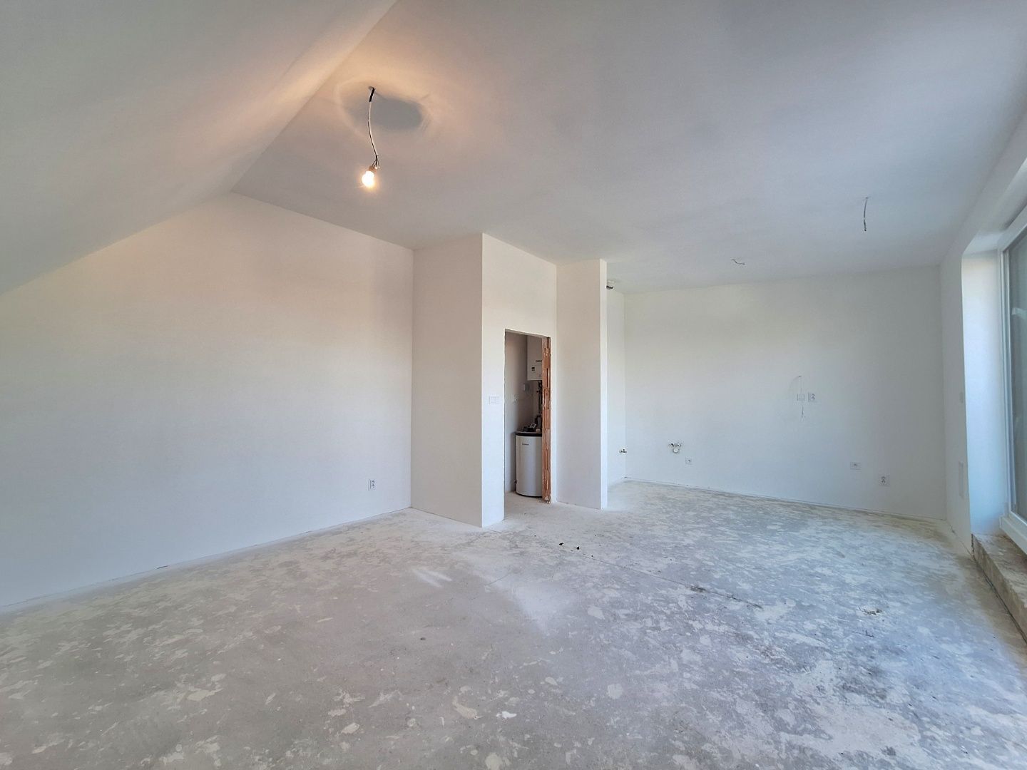 ADOMIS - AKCIA- predáme nadštandardný bezbariérový tehlový 2izbový byt 76m2 NOVOSTAVBA,balkón,Košice - Krásna