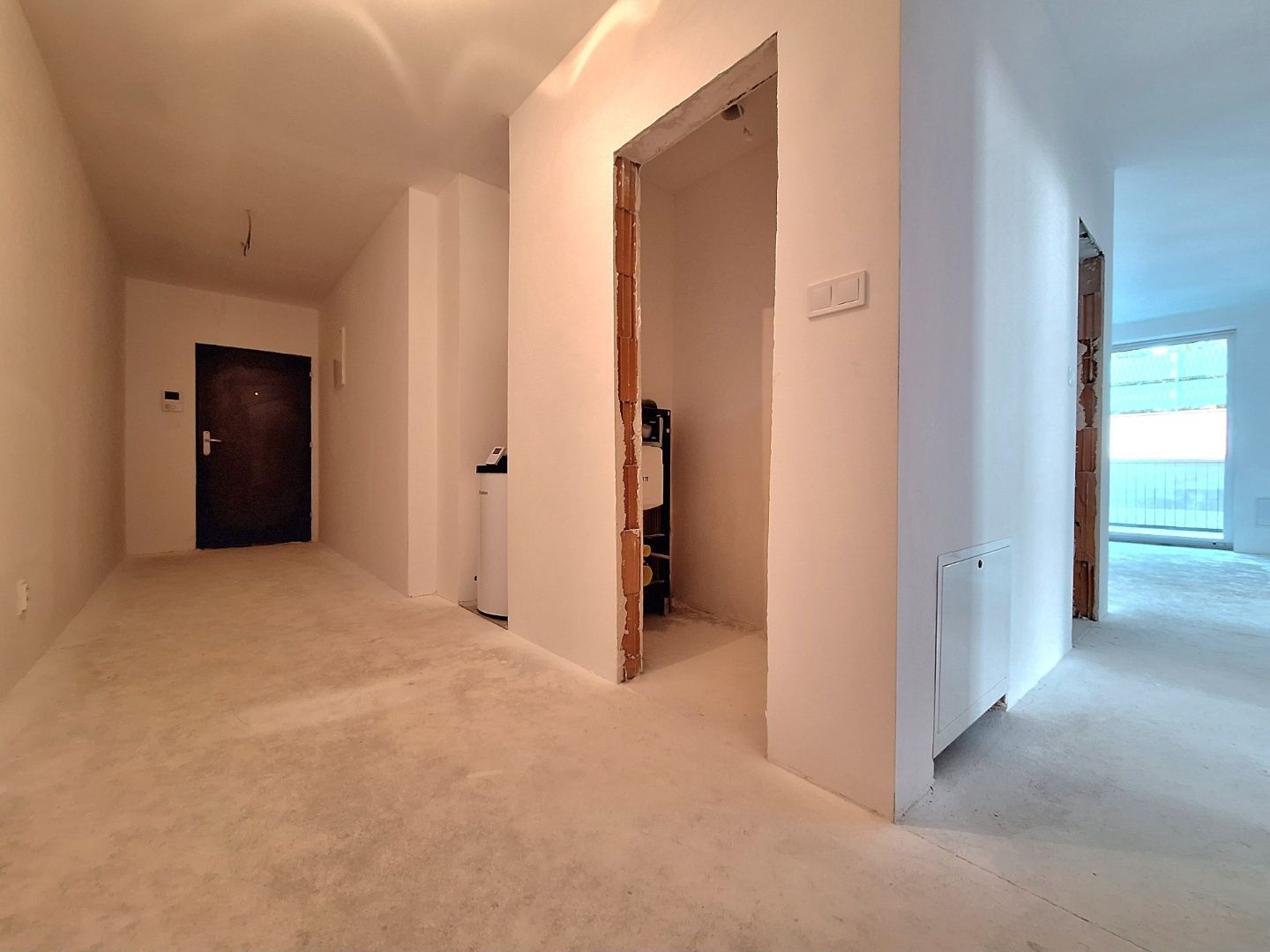 ADOMIS - predáme nadštandardný bezbariérový tehlový 3izbový byt 94,6m2 NOVOSTAVBA,teraska,vlastná záhradka 133m2,parking,Košice - Krásna