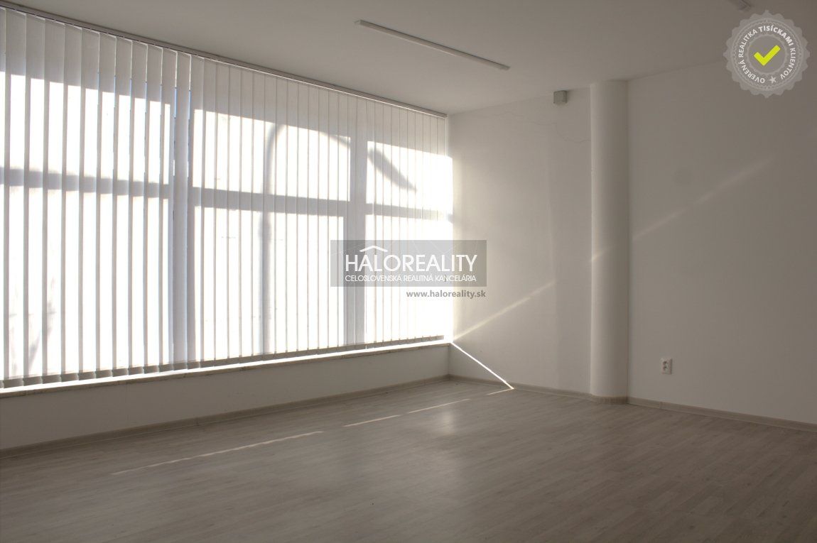 Prenájom Iný Iný-Prenájom-Hlohovec-300.00 €