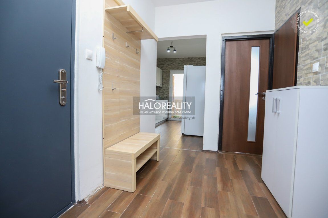 HALO reality - Predaj, dvojizbový byt Považská Bystrica - ZNÍŽENÁ CENA - EXKLUZÍVNE HALO REALITY