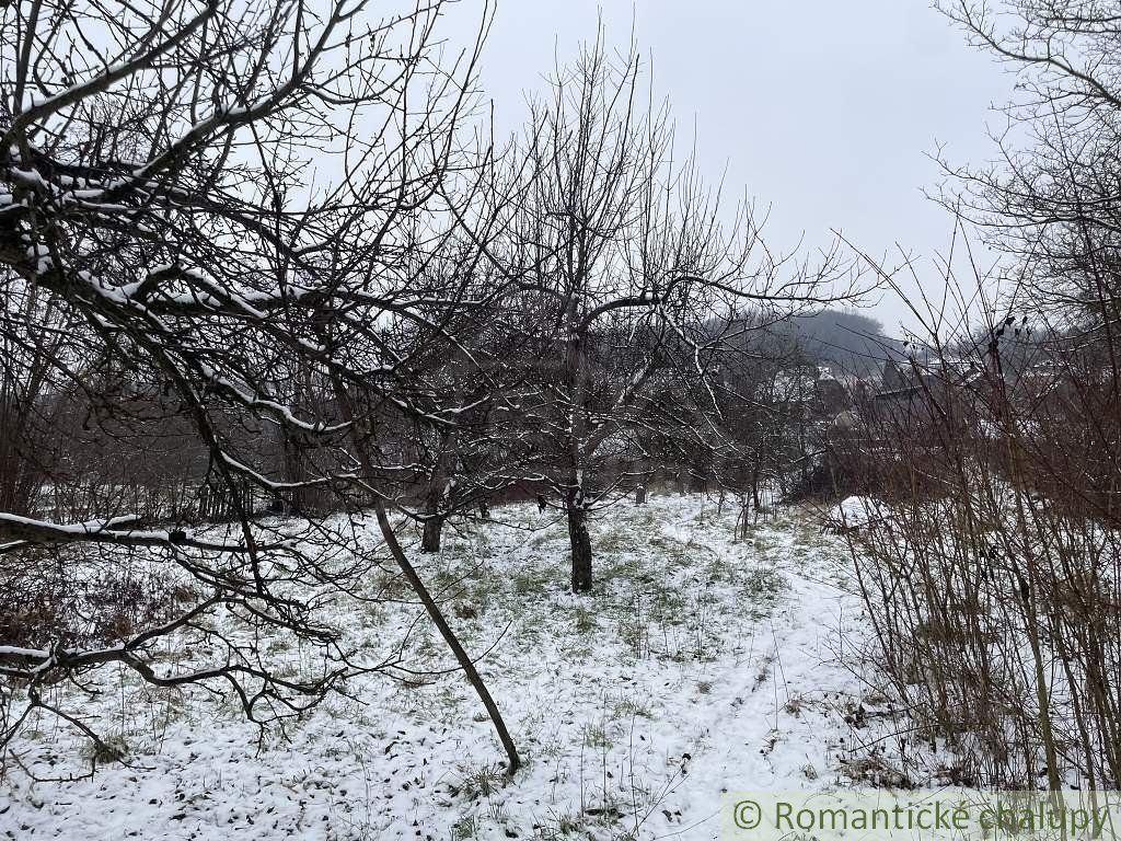 Priestranný vidiecky dom na bývanie či chalupu v obci Čižatice