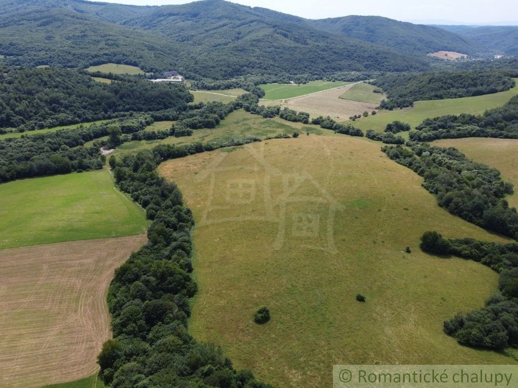 Pozemok s nádherným výhľadom na prírodu - 2.4 Ha