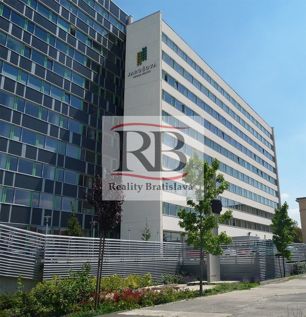 Reprezentatívny priestor 90m2 s parkovaním v Office Centre Jarošova, BAIII