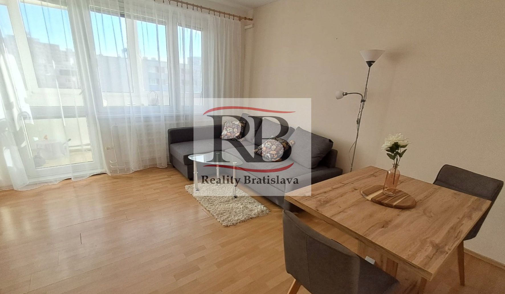 Iný-Prenájom-Bratislava - mestská časť Petržalka-450.00 €