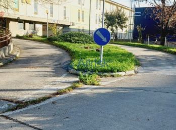 Samostatná garáž v garážovom dome v Petržalke, Jasovská ulica