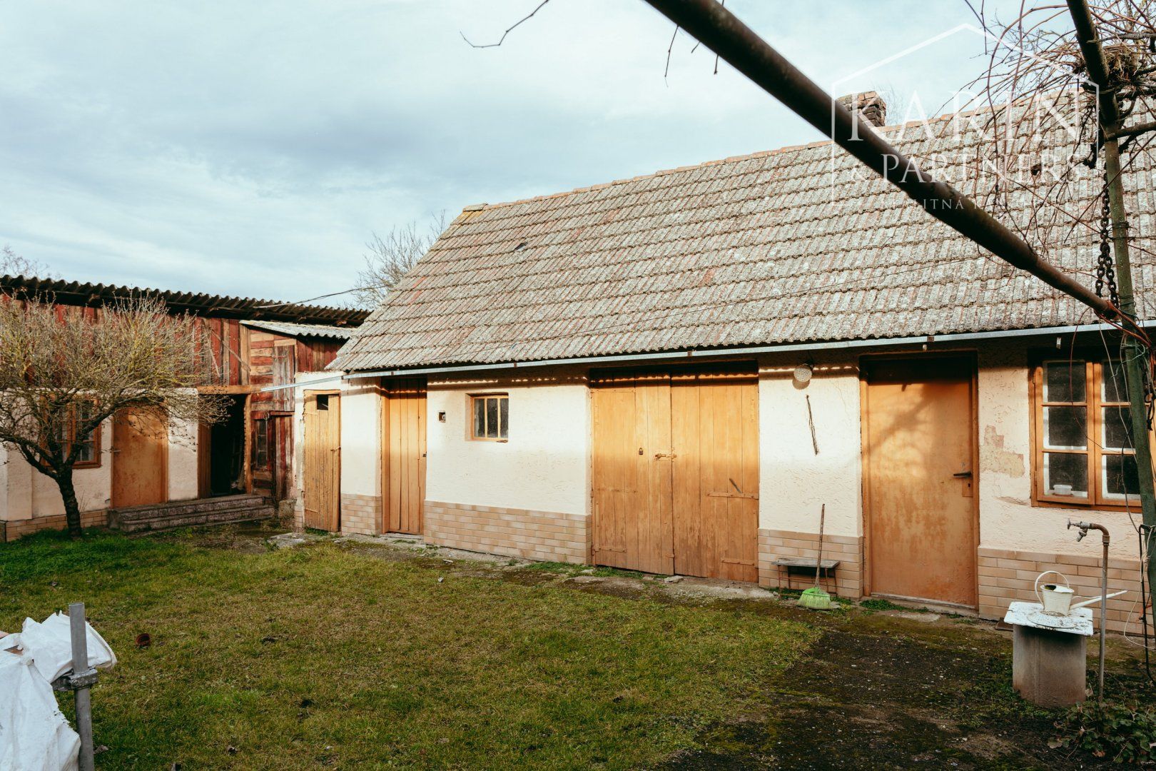 Na predaj, rodinný dom s krásnym pozemkom, Smolinské