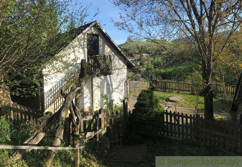 Útulný banícky domček s výhľadom na Sitno, Banská Štiavnica