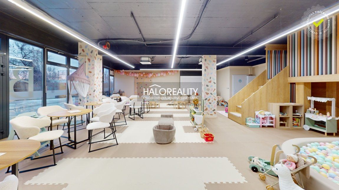 HALO reality - Predaj, obchodný priestor Bratislava Nové Mesto, Tupého - NOVOSTAVBA - EXKLUZÍVNE HALO REALITY