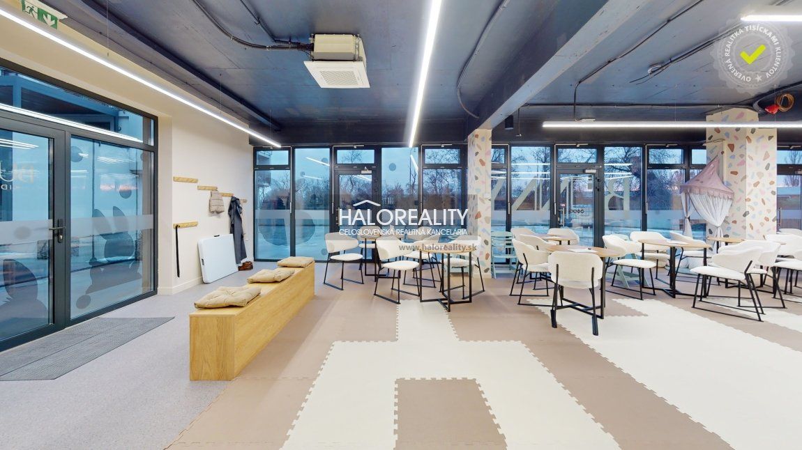 HALO reality - Predaj, obchodný priestor Bratislava Nové Mesto, Tupého - NOVOSTAVBA - EXKLUZÍVNE HALO REALITY