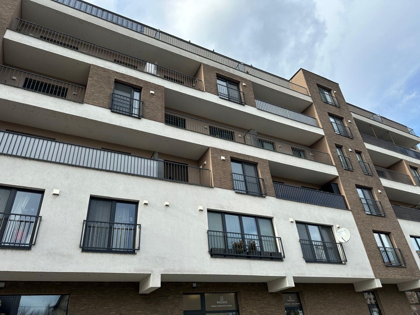 Parkovacie miesto v PANORÁME na predaj