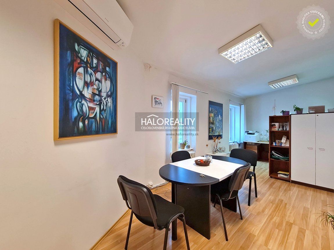 HALO reality - Prenájom, kancelársky priestor Bratislava Staré Mesto, 4 kancelárie 90,73 m2