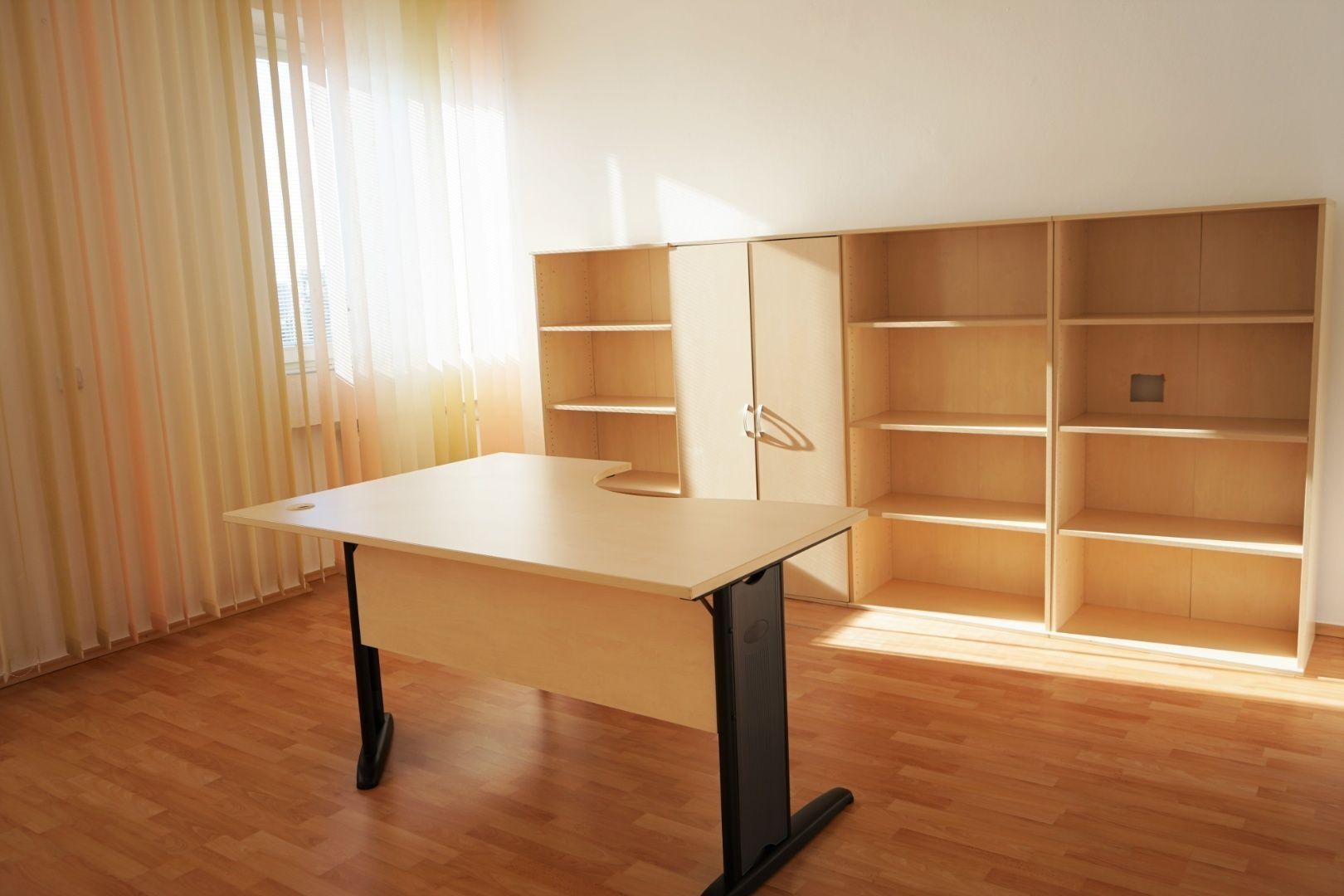 Voľné kancelárske priestory v centre Galanty na PRENÁJOM
