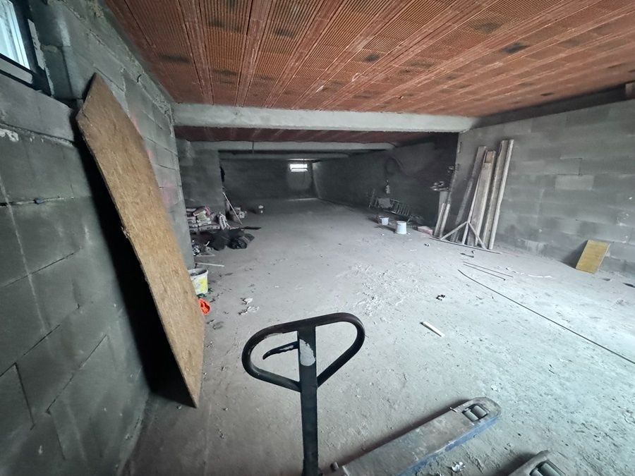 Obchodný priestor o výmere 150m2 s nekonečnými možnosťami pre Vaše podnikanie-Trnávka