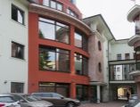 Administratívna budova 1.300m2, s parkovaním, Panenská-Staré Mesto
