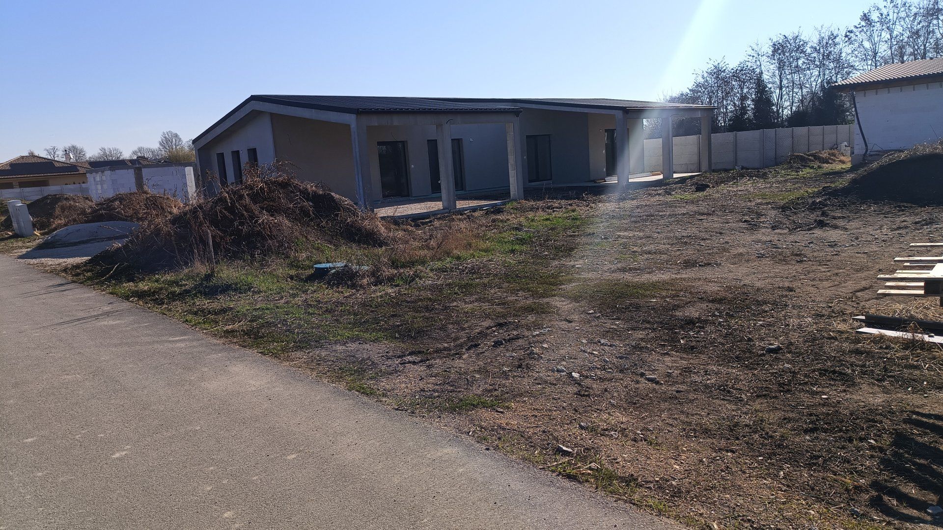 Na predaj vkusná novostavba v malebnej obci Čechynce