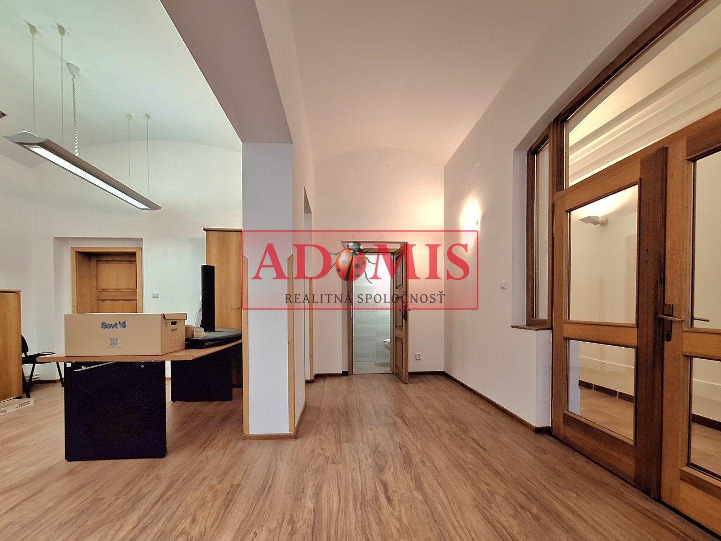 Prenájom Iný Iný-Prenájom-Košice - mestská časť Staré Mesto-600.00 €