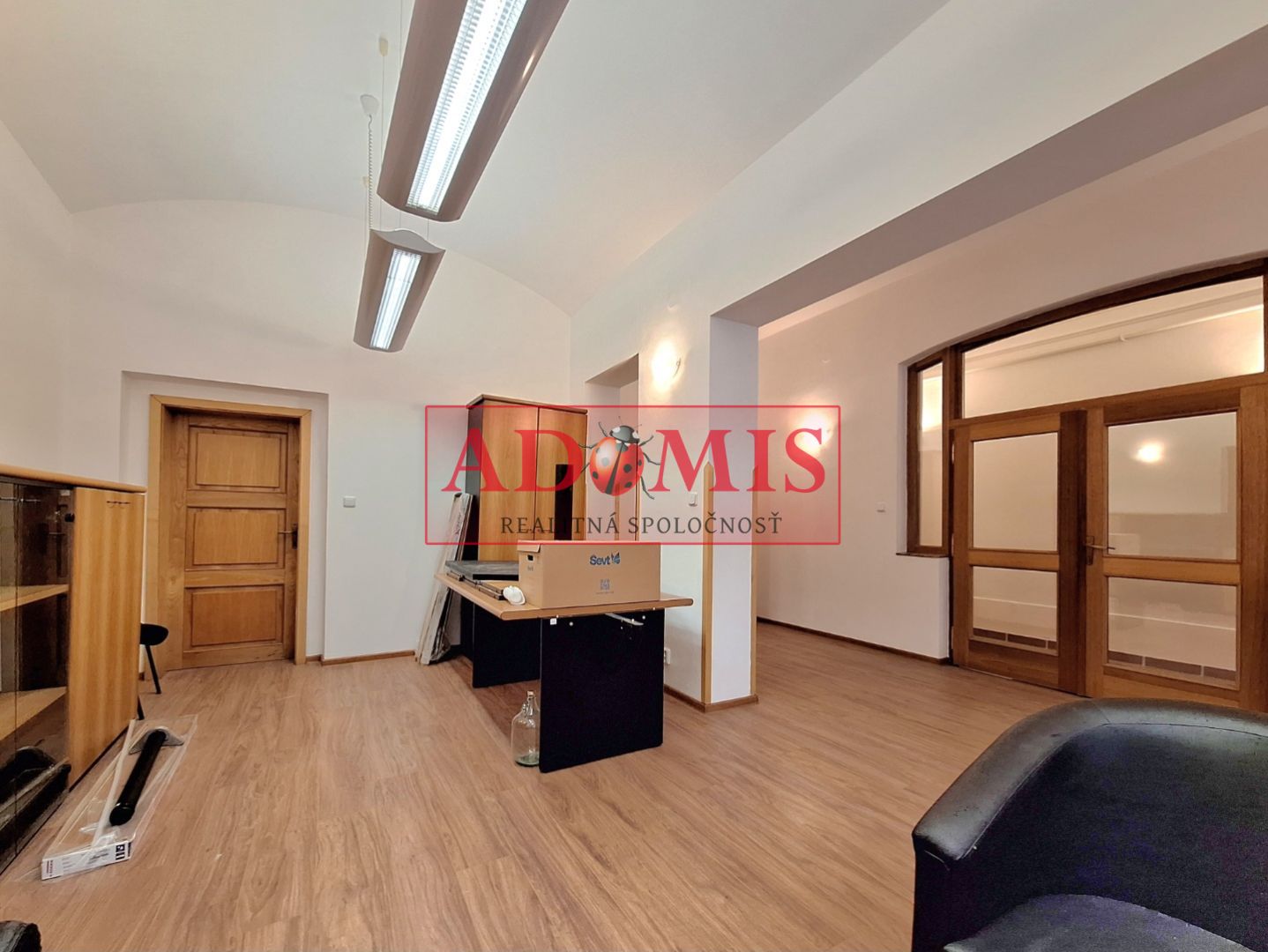 na prenájom priestory v centre 41m2, Mäsiarska ulica Košice.