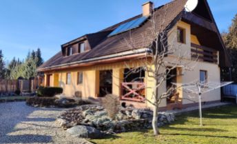Rodinný dom na Liptove, 6 izieb, pozemok 806 m2