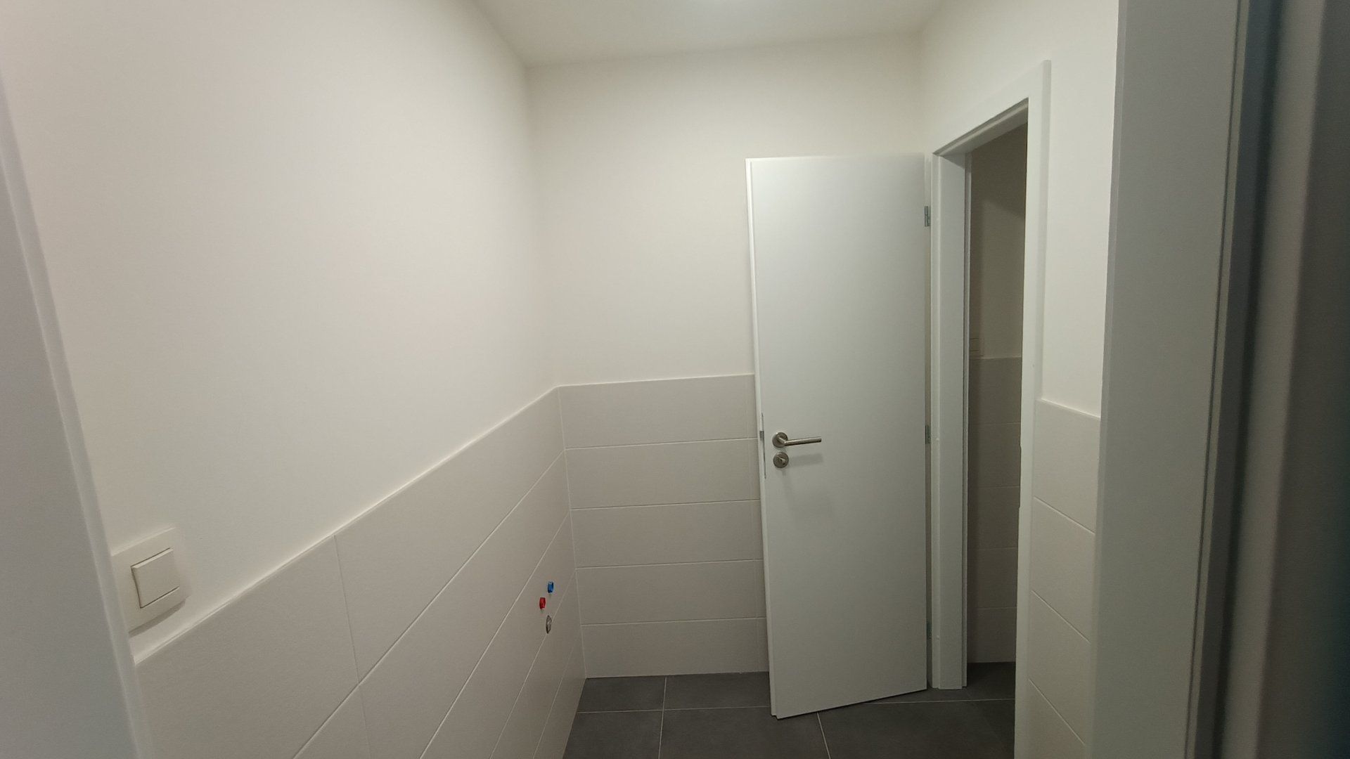 Na prenájom obchodné priestory v budove Orbis Nitra