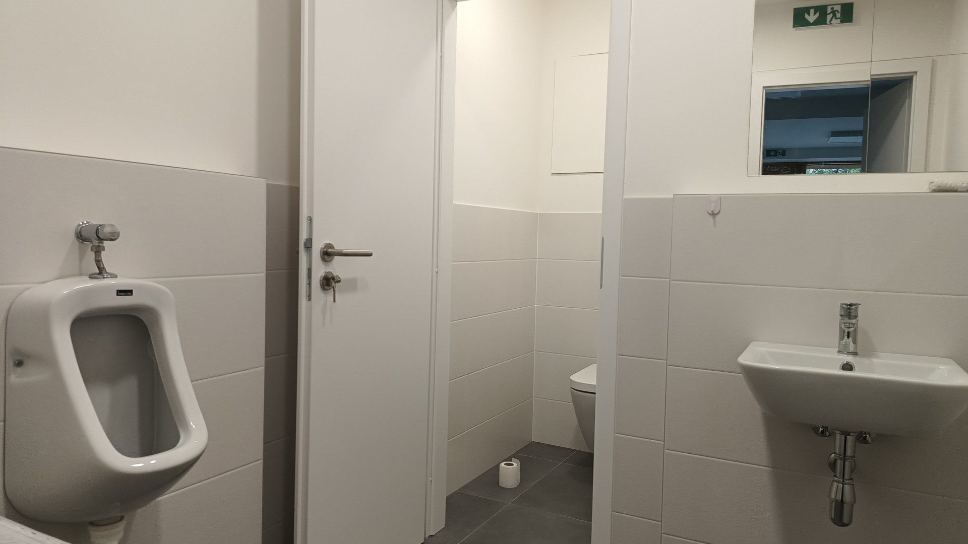 Na prenájom obchodné priestory v budove Orbis Nitra