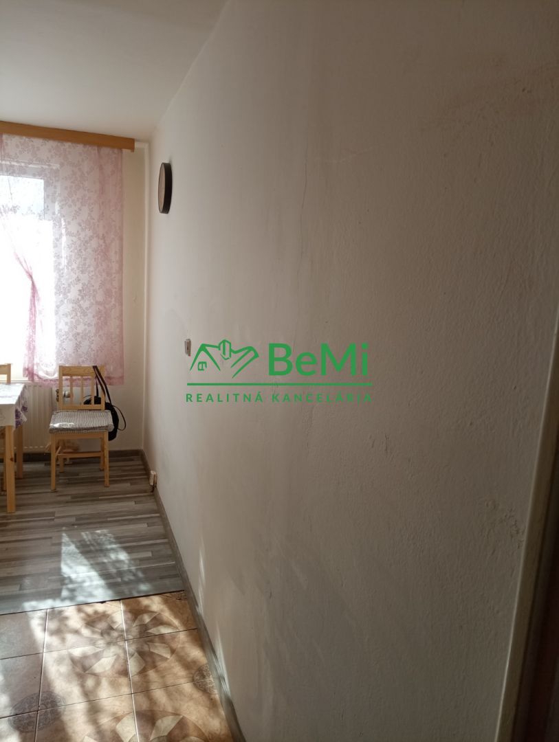 Rezervovaný: 1 izbový byt s balkónom na Komenského ulici na predaj