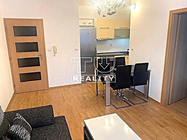2 izbový byt 56 m2 v staršej tehlovej novostavbe v Bratislave – Podunajské Biskupice