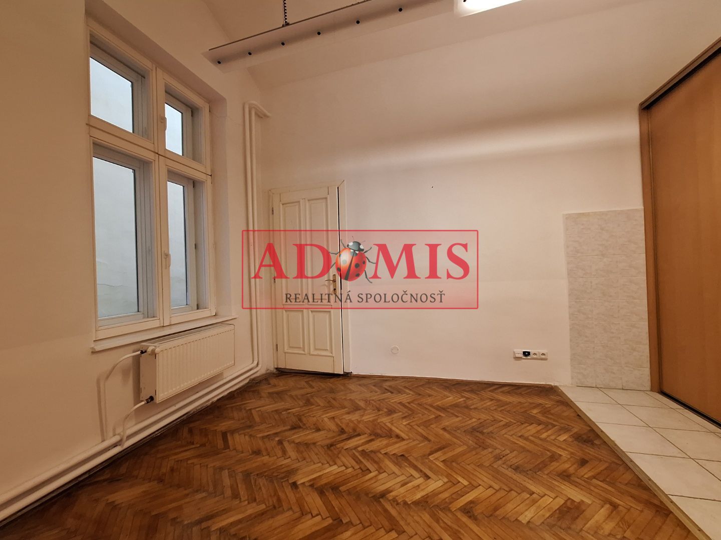 prenájom priestorov v historickej budove 88m2,162m2,450m2 centrum Košice, Mäsiarska ulica