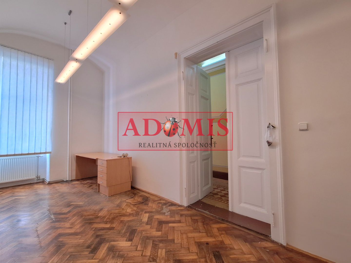 prenájom priestorov v historickej budove 88m2,162m2,450m2 centrum Košice, Mäsiarska ulica