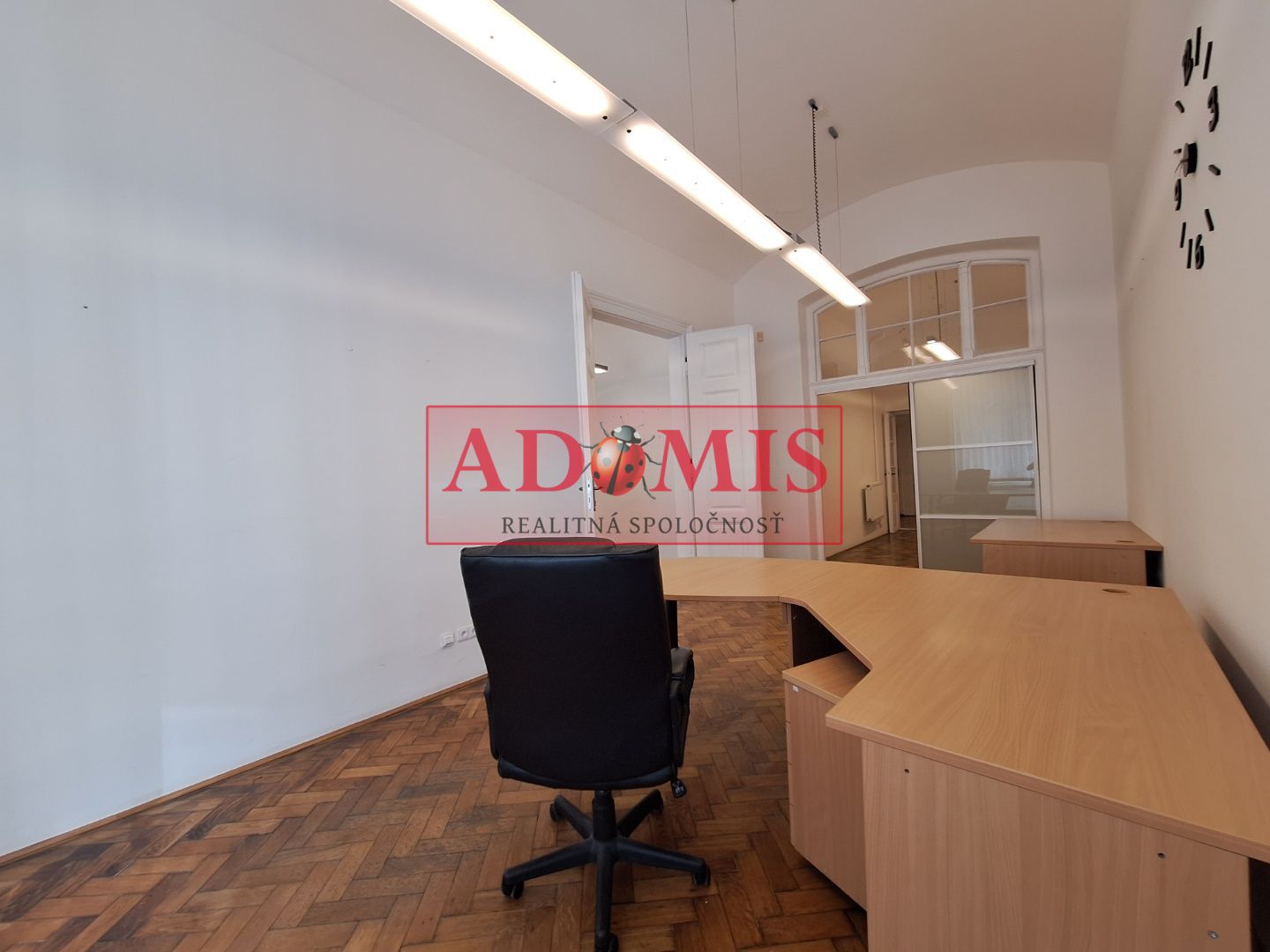 prenájom priestorov v historickej budove 88m2,162m2,450m2 centrum Košice, Mäsiarska ulica