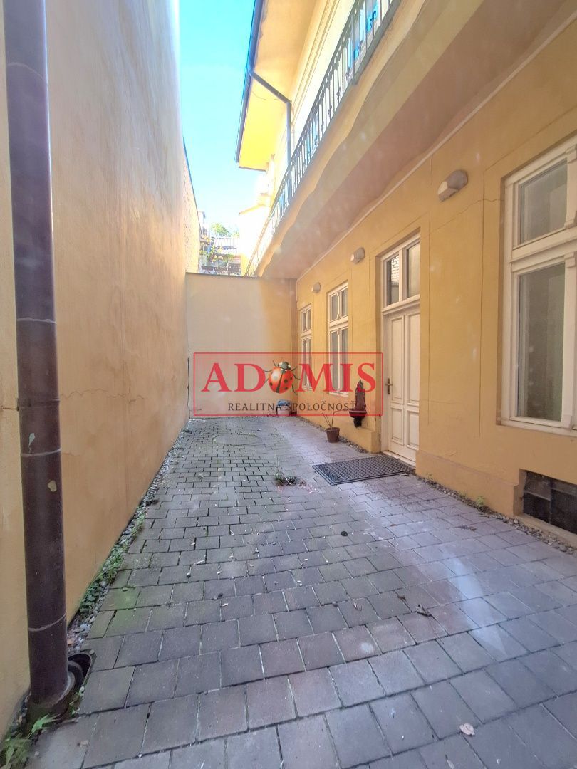 prenájom priestorov v historickej budove 88m2,162m2,450m2 centrum Košice, Mäsiarska ulica