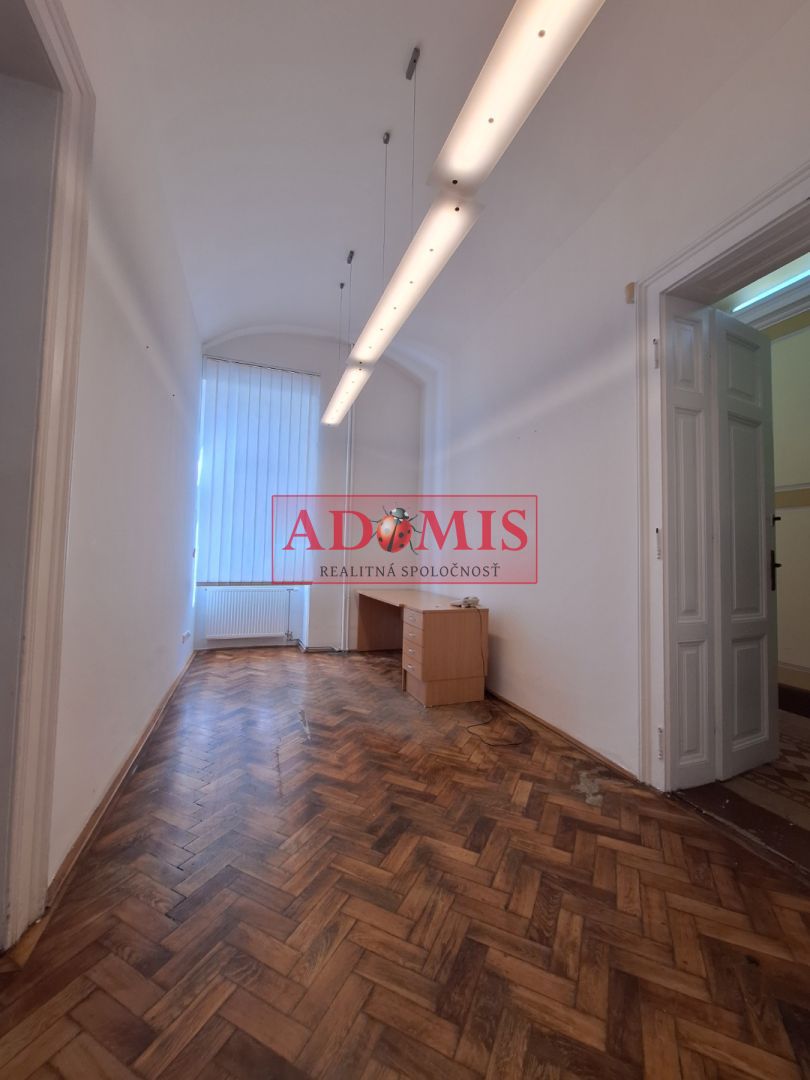prenájom priestorov v historickej budove 88m2,162m2,450m2 centrum Košice, Mäsiarska ulica