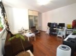 Veľký 1,5izb, Prievozská, tehla, otočený do dvora, 46m2, vlastný kotol, čiastočná rekonštrukcia