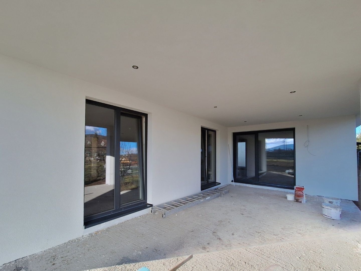 dokončený 4-IZB.BUNGALOV ĎURKOV 600m2, VŠETKY SIETE