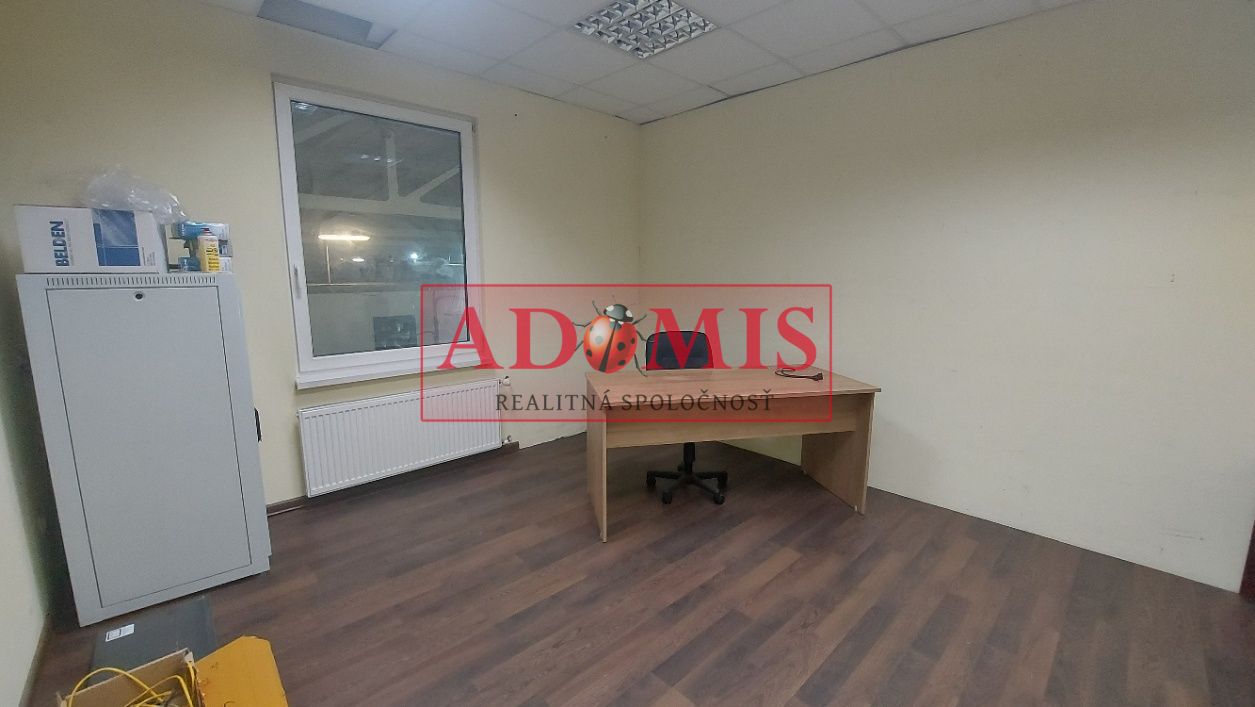 Prenájom skladových priestorov, 1600m2, Košice