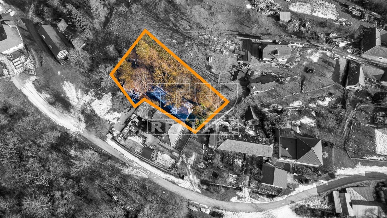 Predaj Pozemok pre bytovú vystavbu Pozemok pre bytovú vystavbu-Predaj-Višňové-29990.00 €
