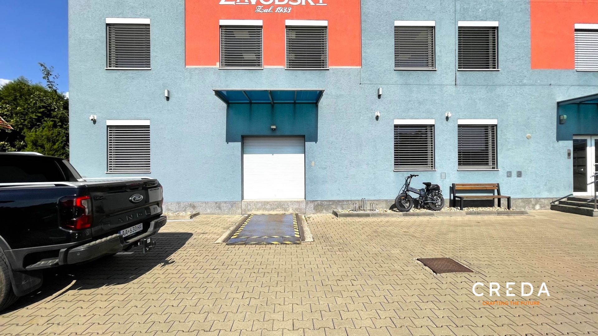 CREDA | prenájom obchodný priestor so skladom, Nitra - Chrenová