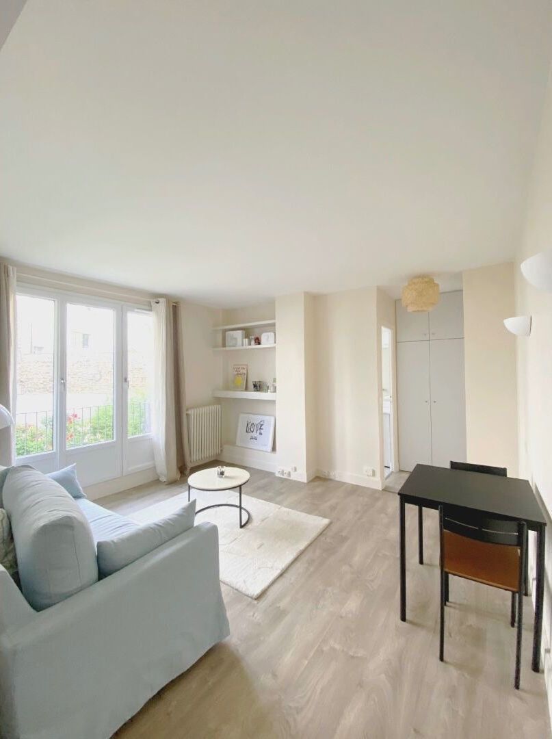 Prenájom Iný Iný-Prenájom-Bratislava - mestská časť Nové Mesto-700.00 €
