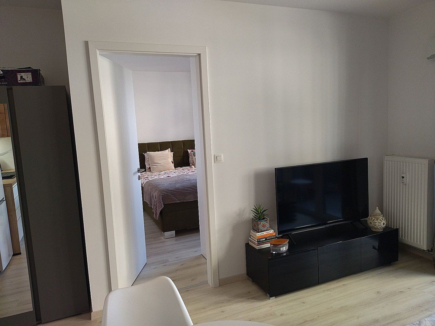 Na prenájom nový 2 izbový zariadený byt balkón Arboria Trnava.