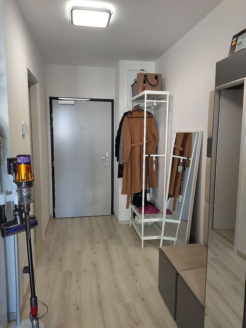 Na prenájom nový 2 izbový zariadený byt balkón Arboria Trnava.