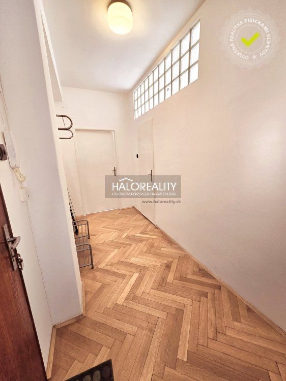 HALO reality - Predaj, dvojizbový byt Bratislava Staré Mesto, Jakubovo Námestie