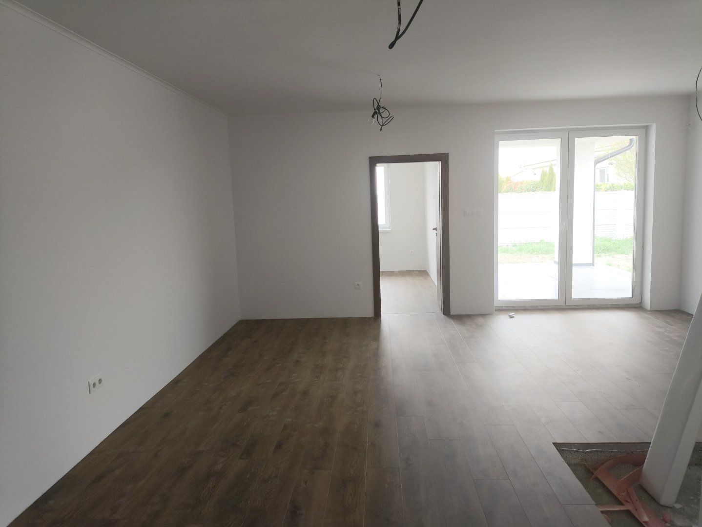 4 izbový rodinný dom (dvojdom) v obci Veľké Blahovo