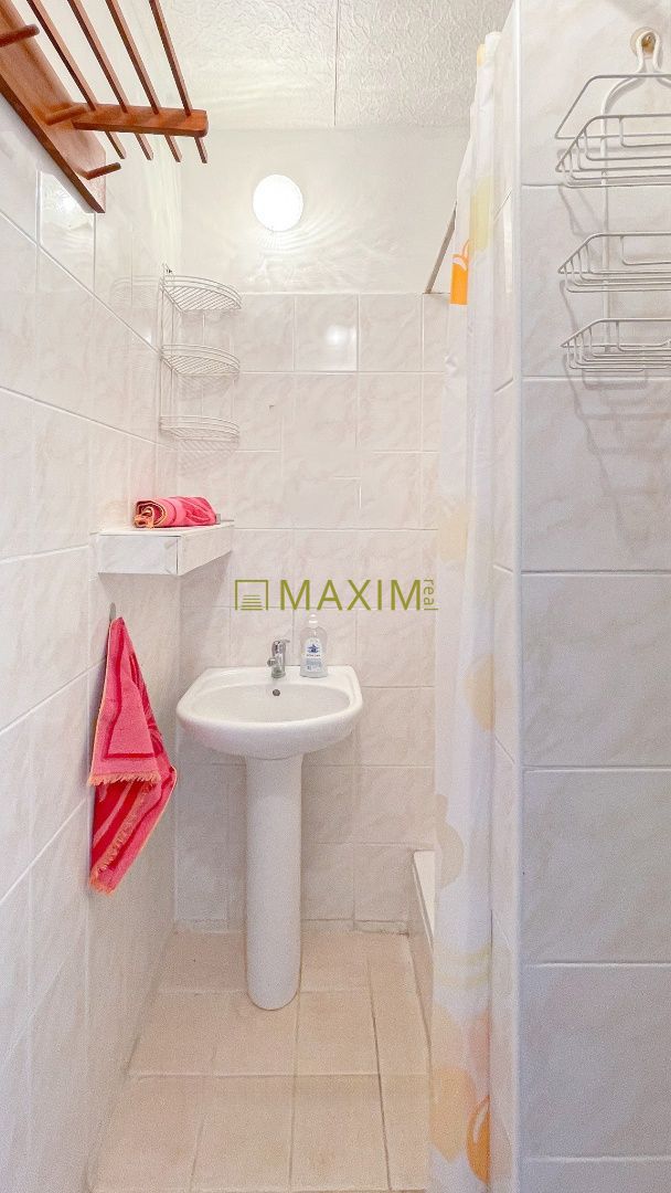 Na predaj byt 42m2 + 2 lodžie 6,4m2, REZERVOVANÉ
