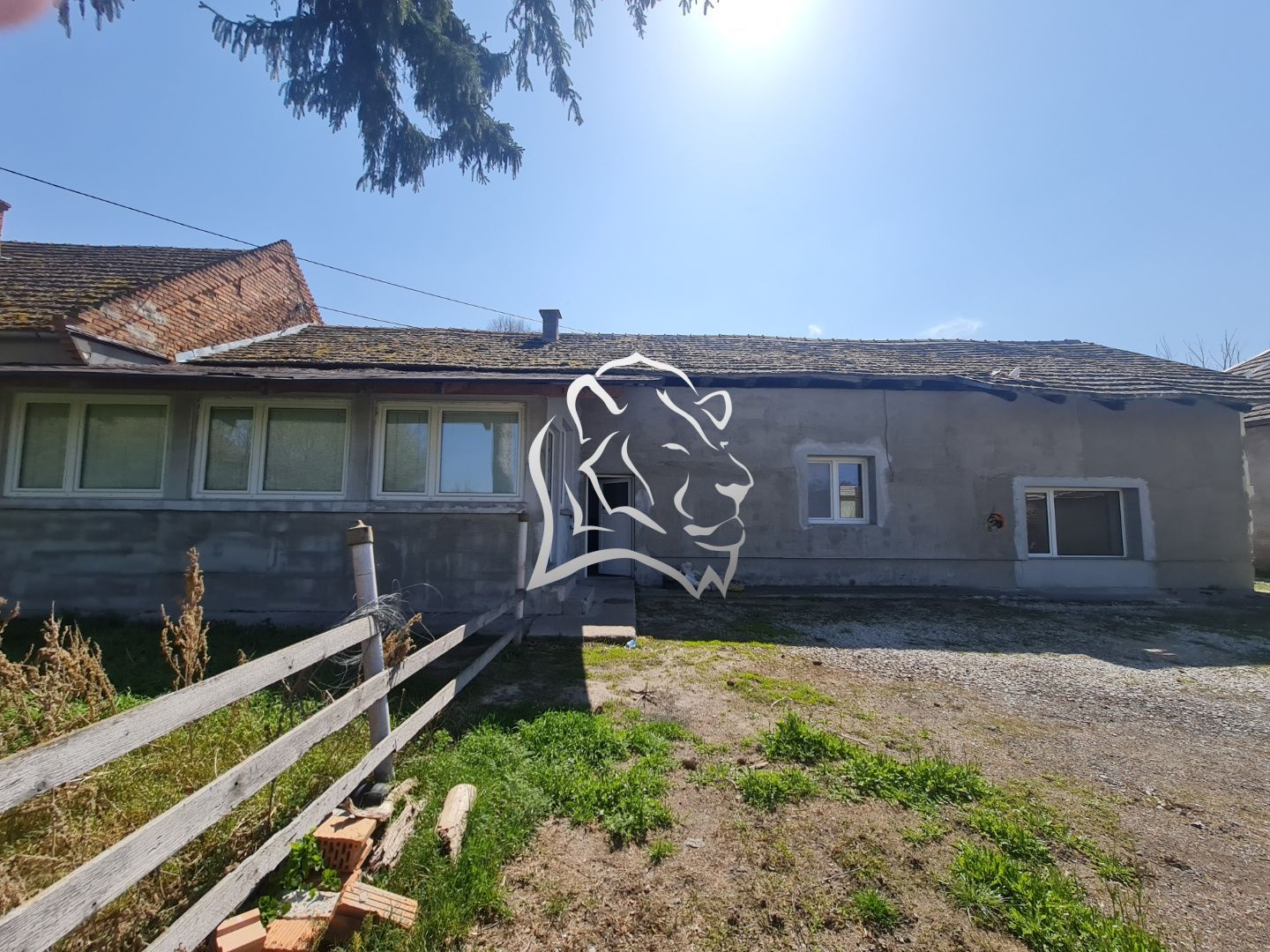 Rodinný dom s veľkým pozemkom za výbornu cenu