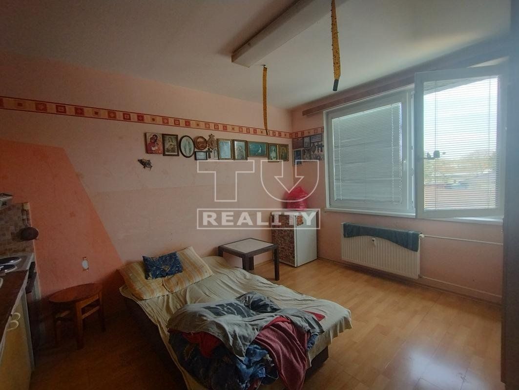 Predaj Iný Iný-Predaj-Bzince pod Javorinou-42000.00 €