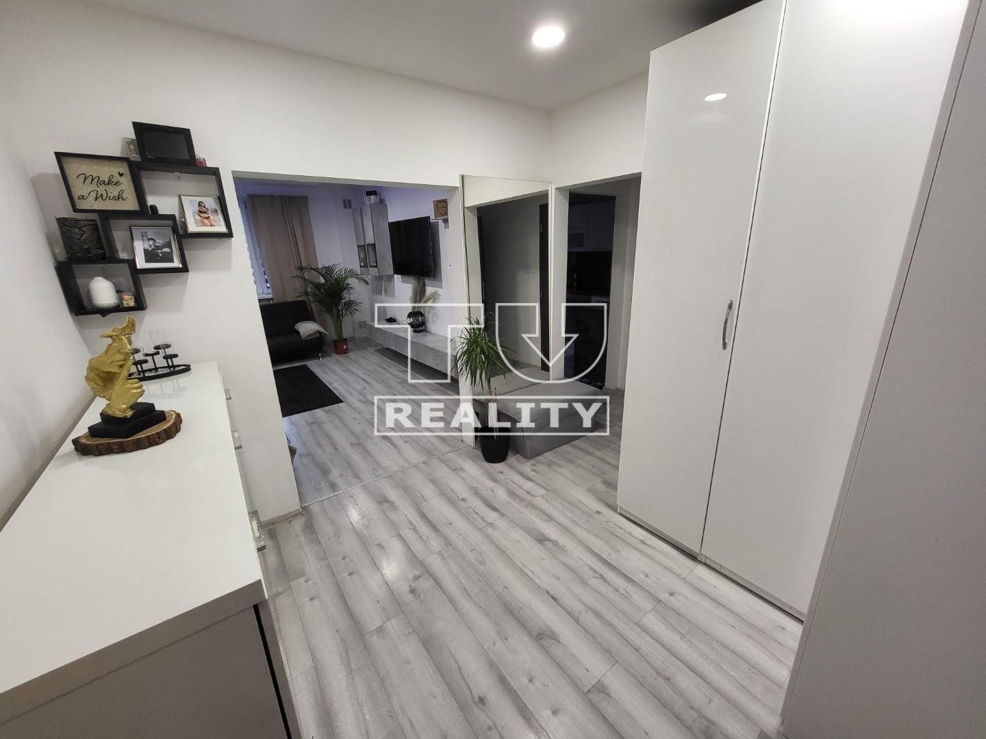 Kompletne zrekonštruovaný 3-izbový byt s balkónom na Rezedovej ulici - 67,5 m²