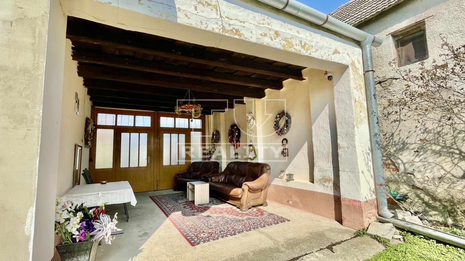 Rodinný dom s pozemkom 1183 m2 v Drahovciach pri Piešťanoch