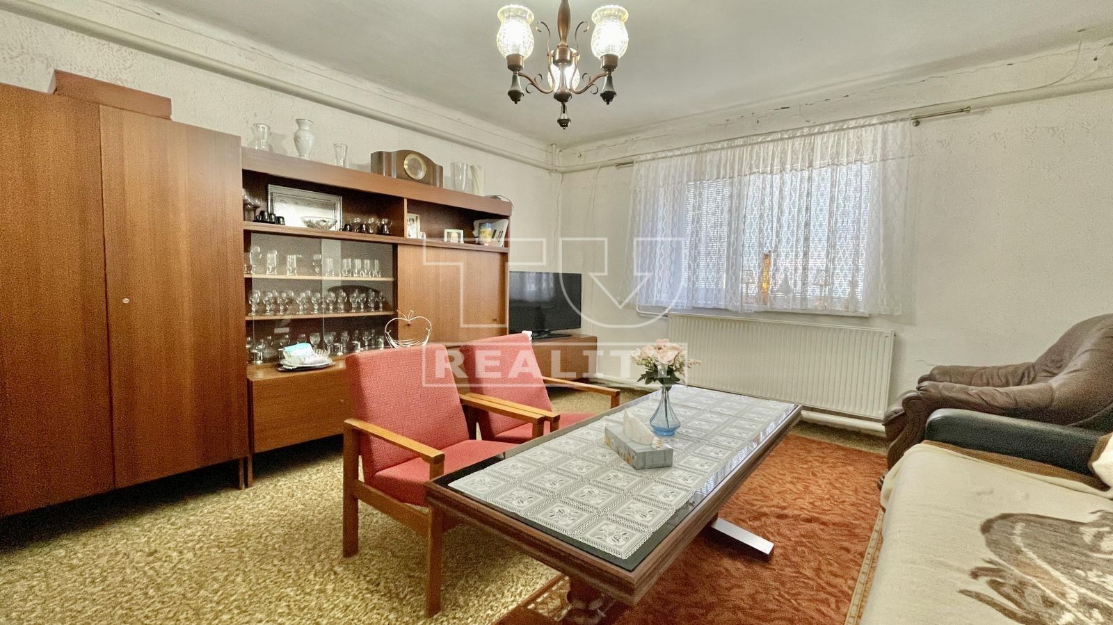 Rodinný dom s pozemkom 1183 m2 v Drahovciach pri Piešťanoch