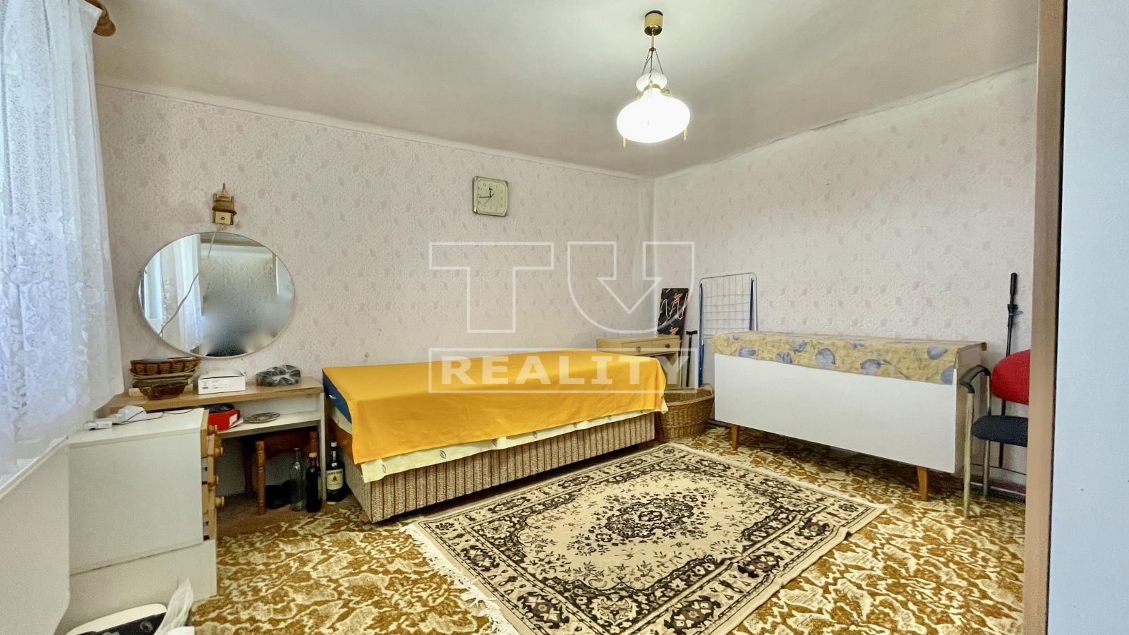 Rodinný dom s pozemkom 1183 m2 v Drahovciach pri Piešťanoch